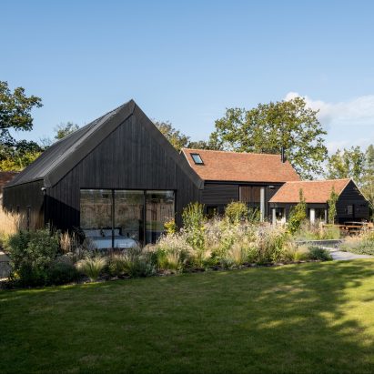 Spencer Barn by Zac Monro Architects