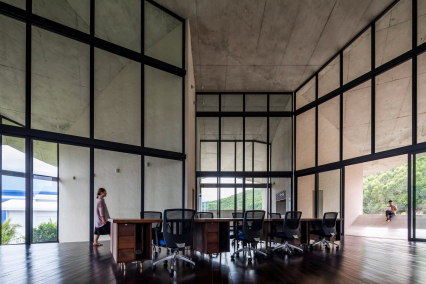 Interior of The Kaleidoscope in Vietnam by Inrestudio