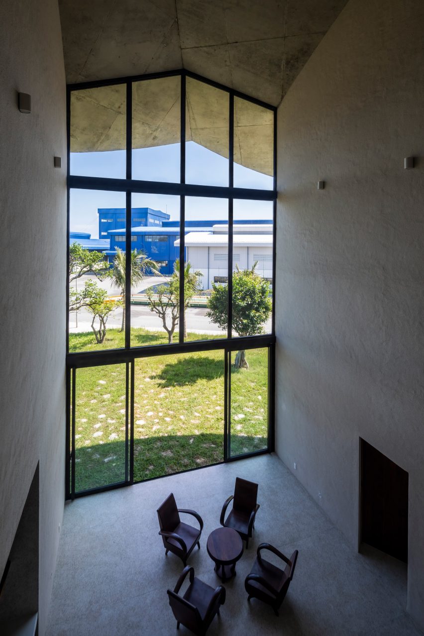 Interior of The Kaleidoscope in Vietnam by Inrestudio