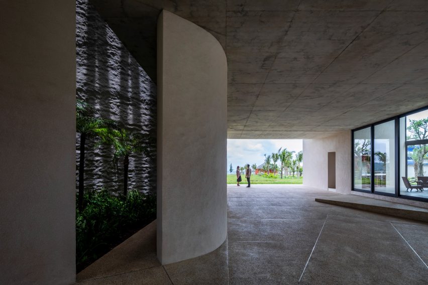 Interior of The Kaleidoscope in Vietnam by Inrestudio