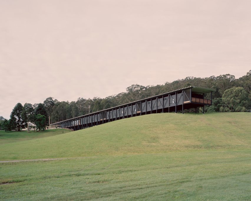 KTA completes Bundanon Art Museum in Australia with inhabitable flood bridge