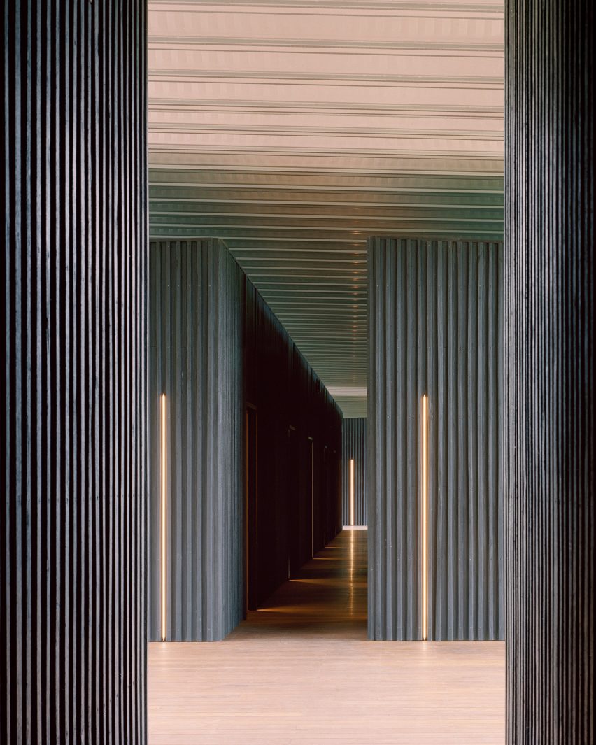 KTA completes Bundanon Art Museum in Australia with inhabitable flood bridge