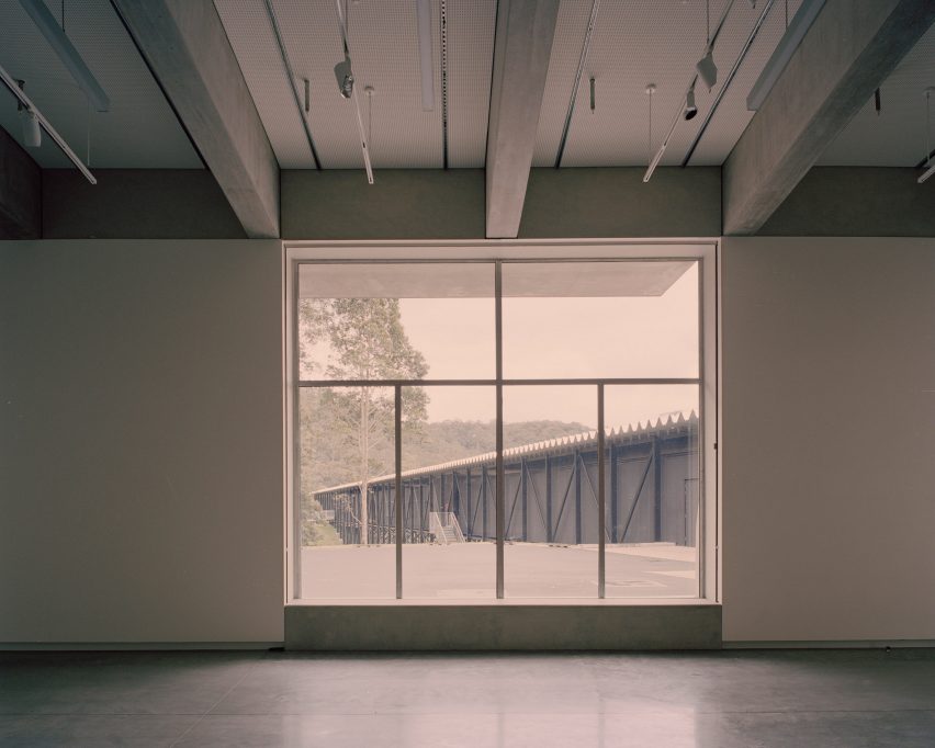 KTA completes Bundanon Art Museum in Australia with inhabitable flood bridge