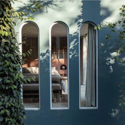 Uma Casa by Estudio Claudina Flores
