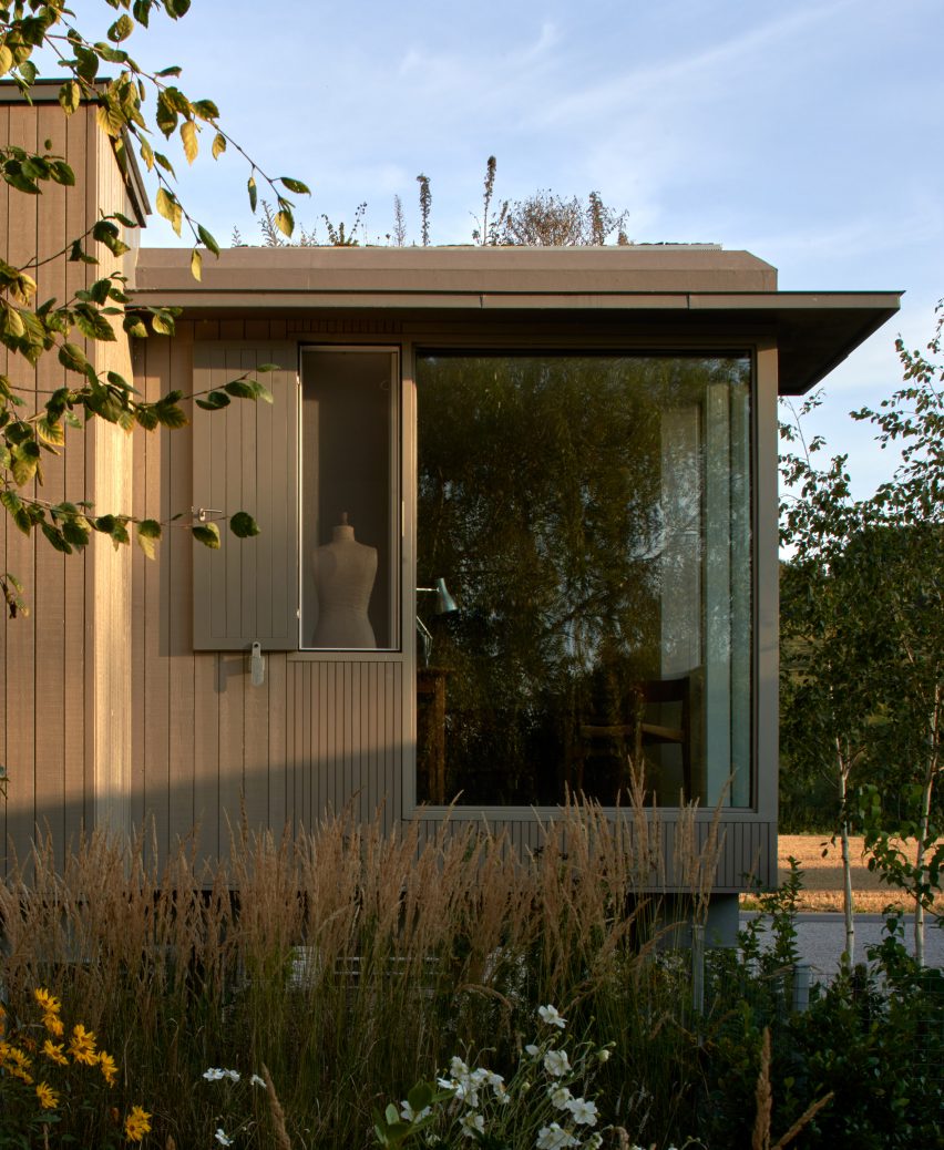 Exterior of March House by Knox Bhavan