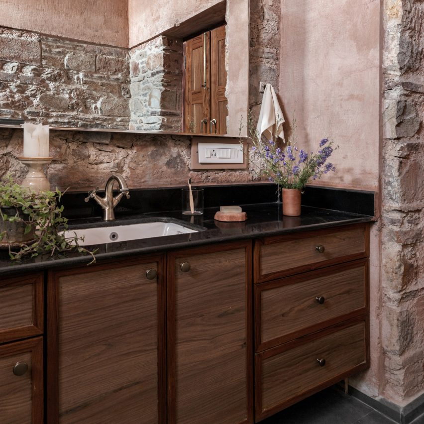 Bathroom, Mud House by Sketch Design Studio