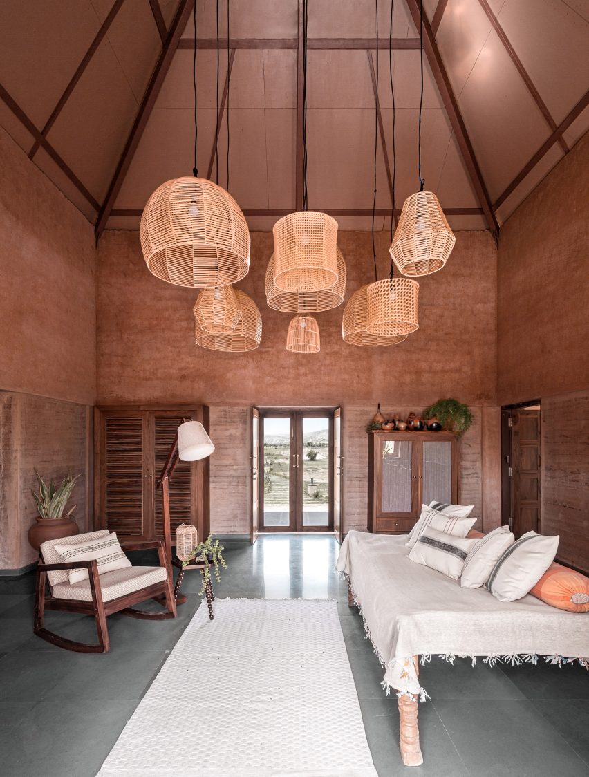 Living room, Mud House by Sketch Design Studio
