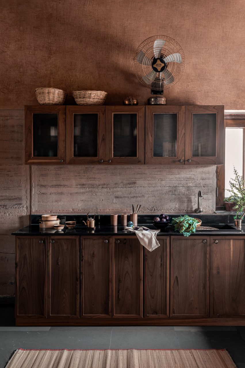 Kitchen, Mud House by Sketch Design Studio