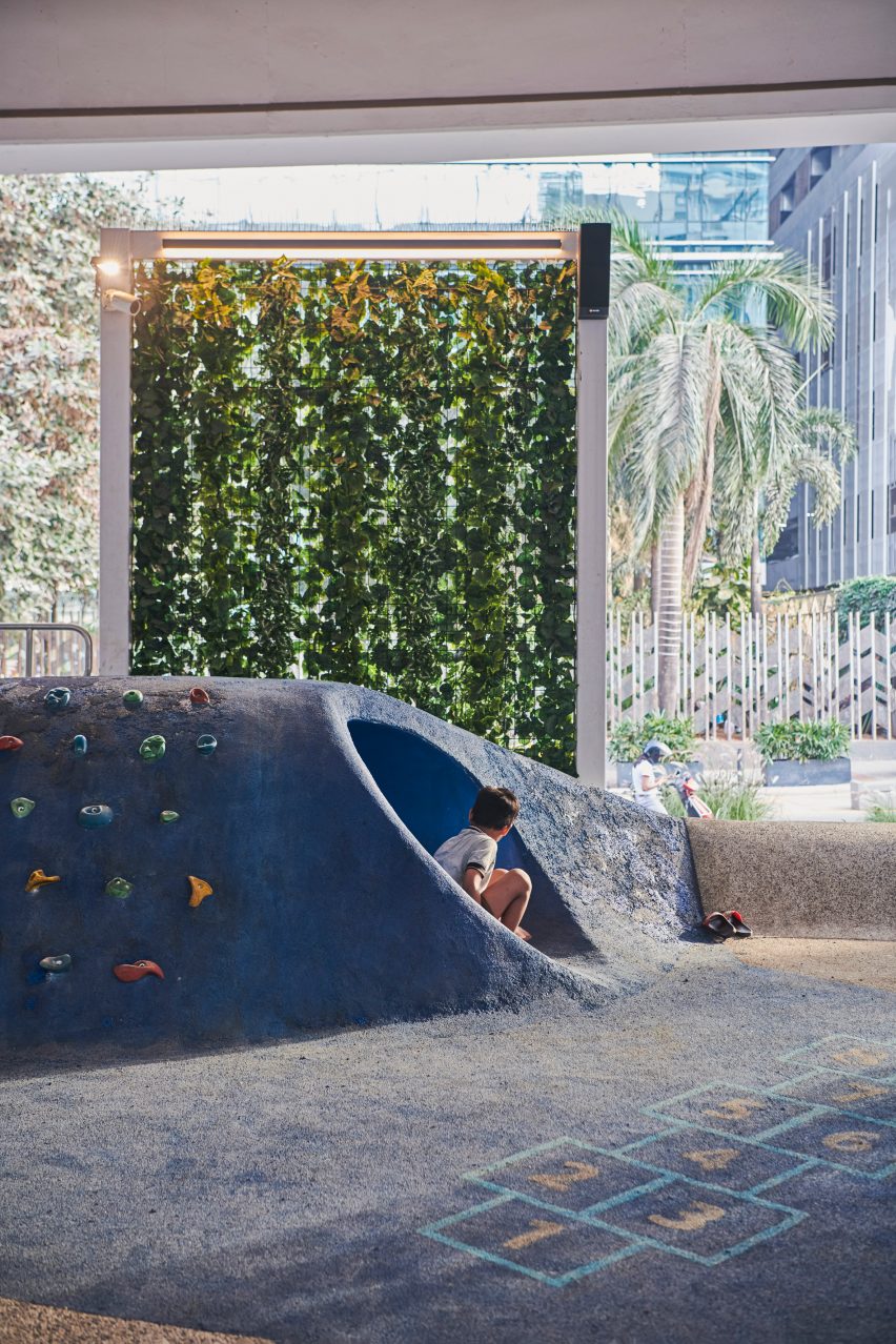 Crawlspace at One Green Mile by MVRDV and StudioPOD