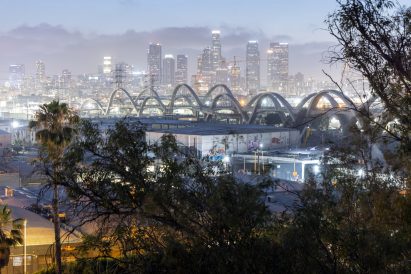 Ribbon of light LA