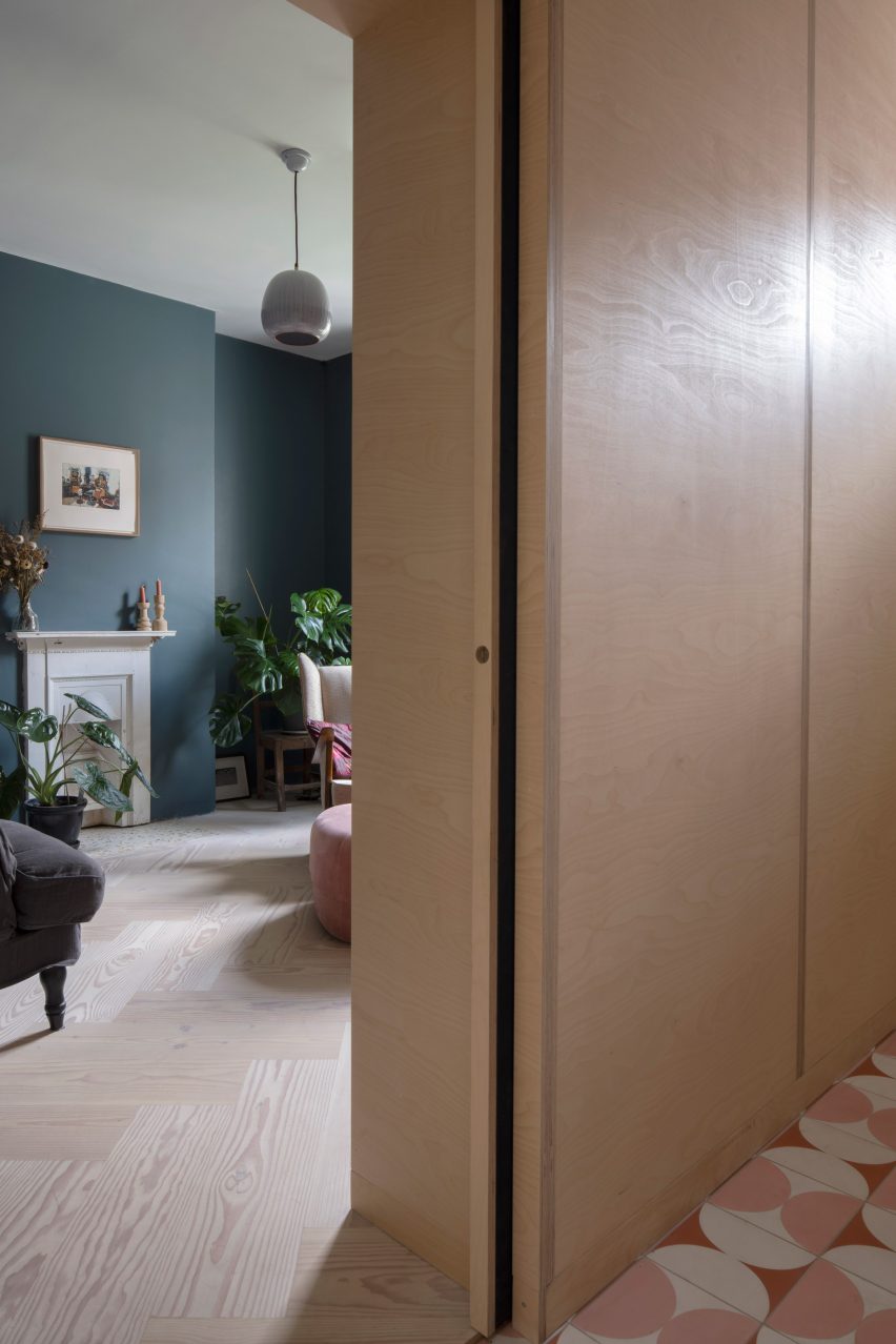 Dublin cottage extension by Scullion Architects