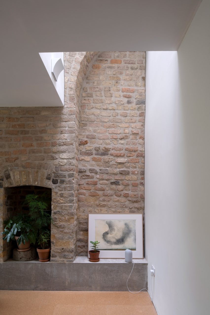 Dublin cottage extension by Scullion Architects