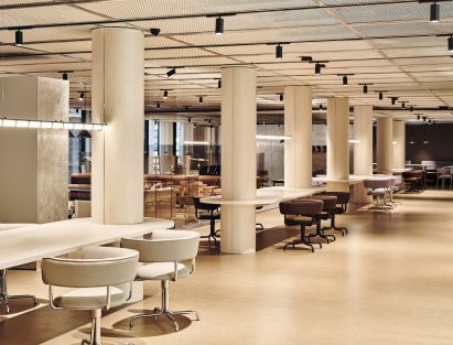Desks in TOG at Borough Yards by Studio David Thulstrup