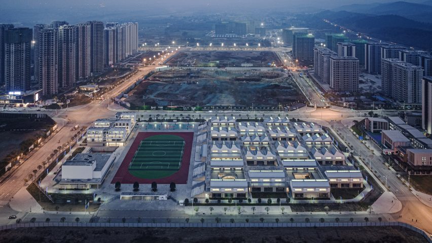 Quing Yi Jiang Road Elementary School by Trace Architecture Office