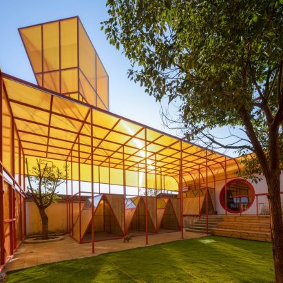 Wuhan Rescue + Home Stray Animal Adoption Project by UAO Design