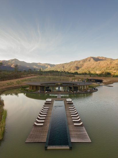 Sordo Madaleno Arquitectos circular structure