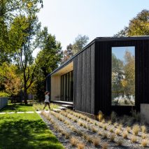 Vista Drive Pavilion by Studio B
