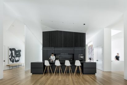 Studio B kitchen