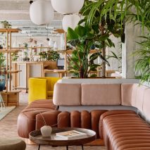 Co-working space inside Wunderlocke hotel in Munich, designed by Holloway Li