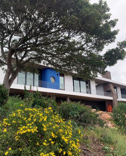 Modernist-informed house in South Africa