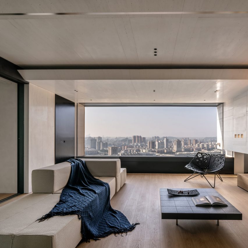 Fuzhou Setback Residence by HWLJ Studio