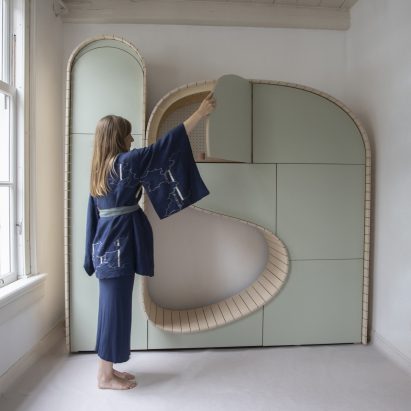 Wood Loop by Jenna Postma