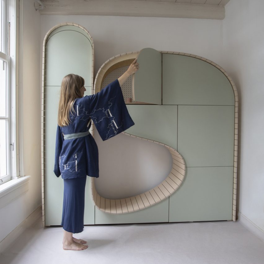 Wood Loop by Jenna Postma