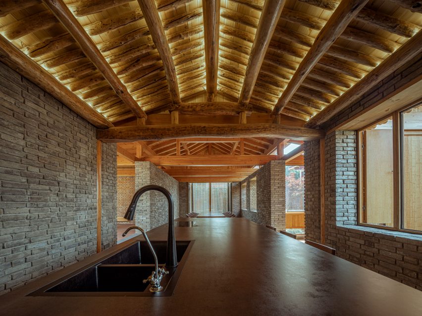 Interior of Mixed House by Arch Studio