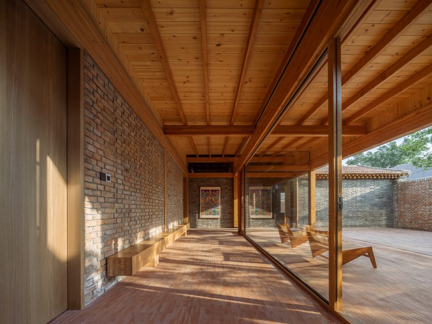 Interior of Mixed House by Arch Studio