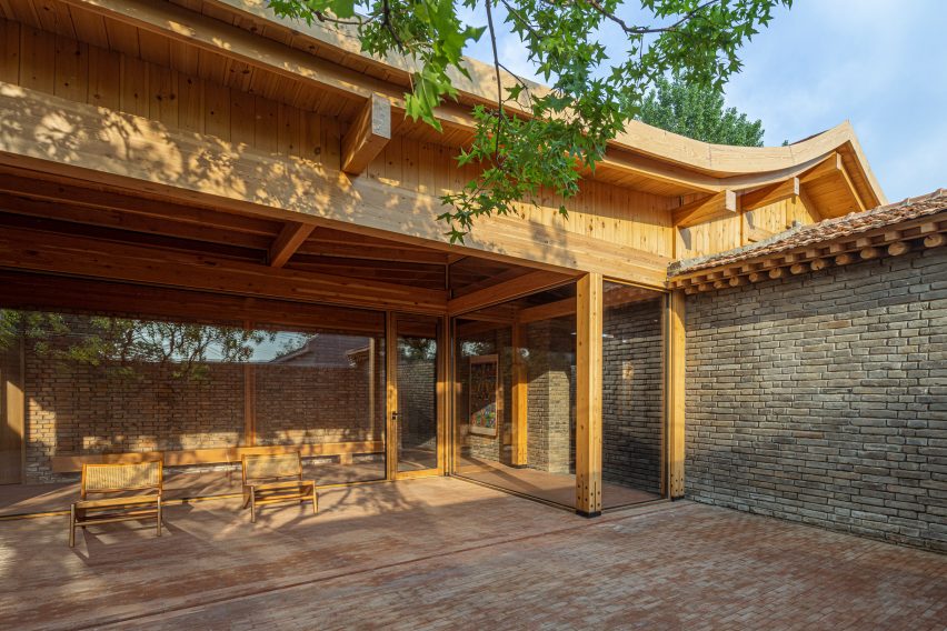 Arch Studio courtyard home