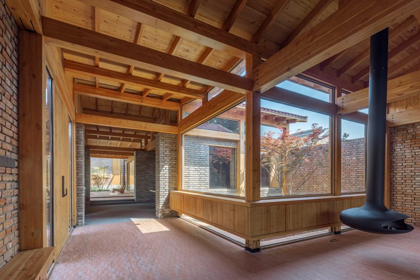 Interior of Mixed House by Arch Studio