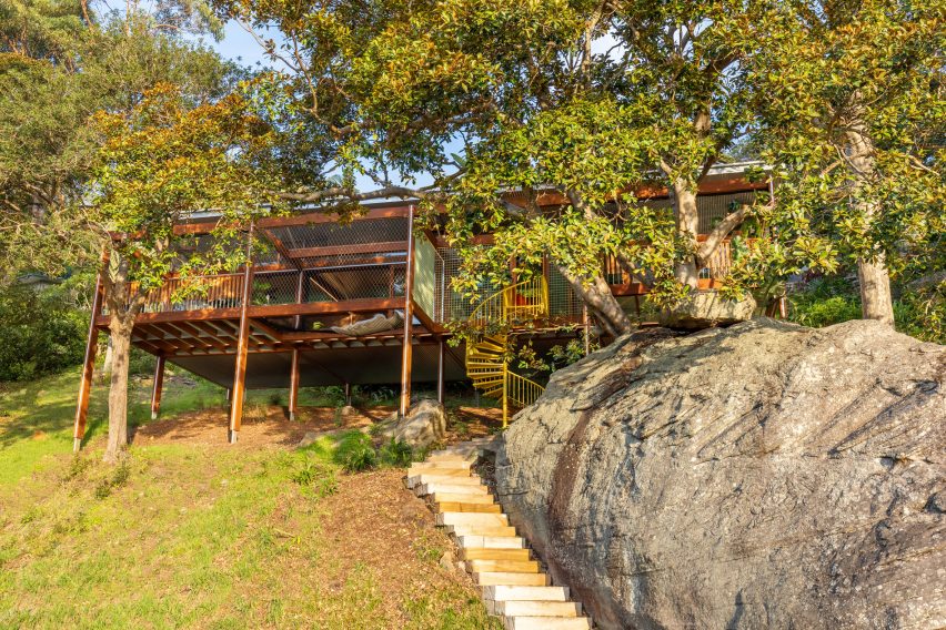 Exterior of Balmy Palmy House by CplusC Architectural Workshop