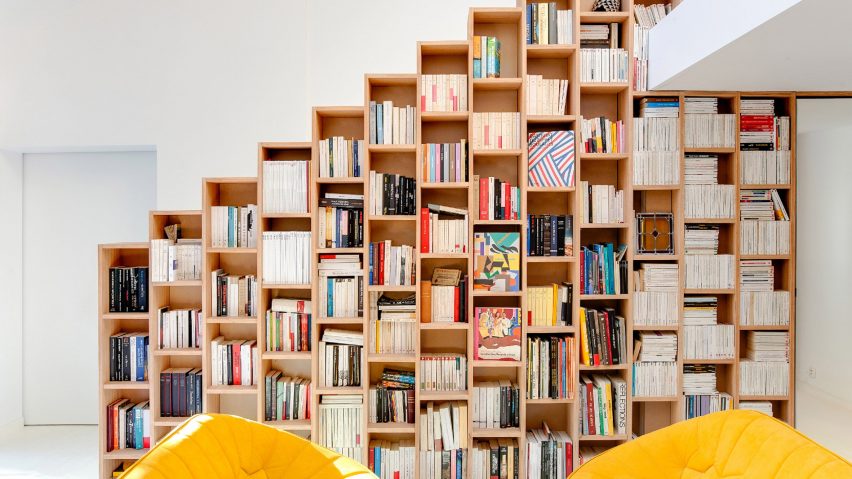 Bookshelf staircase