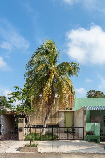 Merida artist studios streetfront