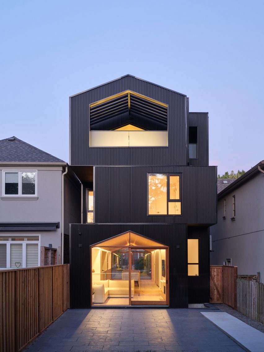 Everden House in Toronto by StudioAC