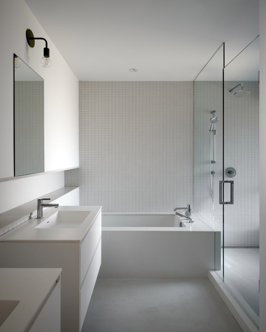 Everden House in Toronto by StudioAC
