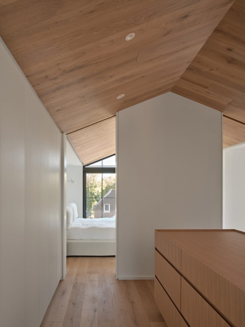 Everden House in Toronto by StudioAC