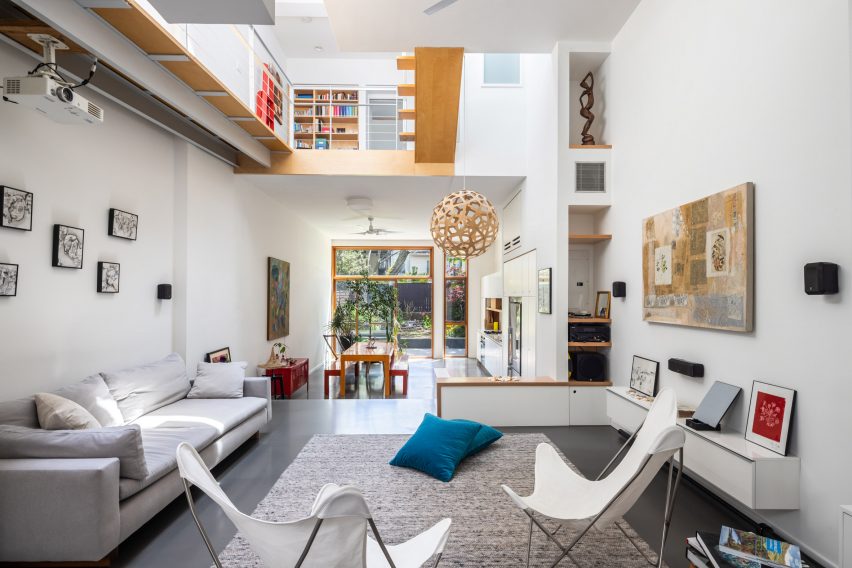 17 Jackson Place by Fanny and Matthew Mueller