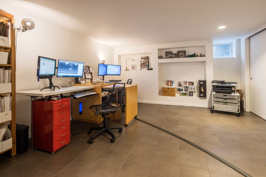 17 Jackson Place by Fanny and Matthew Mueller