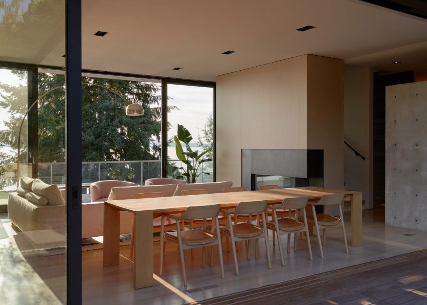 Fauntleroy Residence by Heliotrope