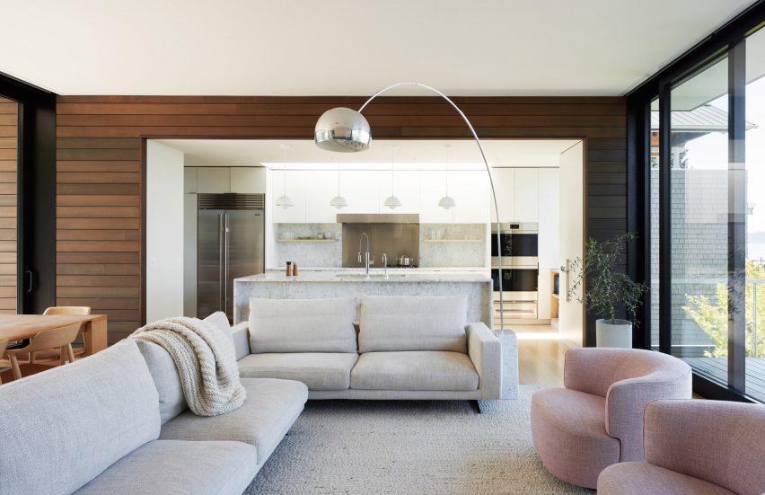 Fauntleroy Residence by Heliotrope