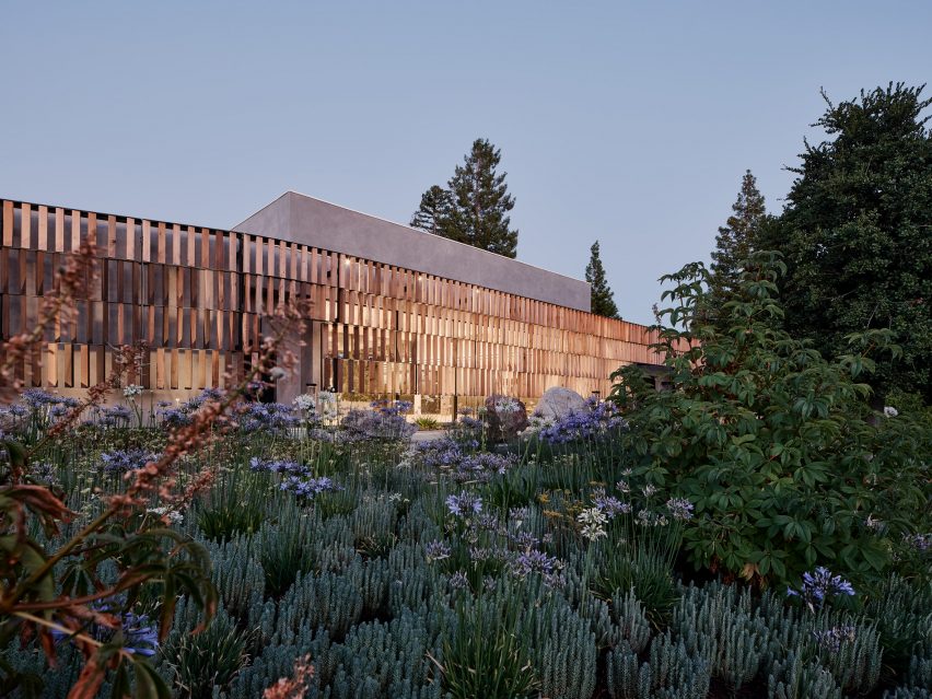 Field Architecture Kol Emeth