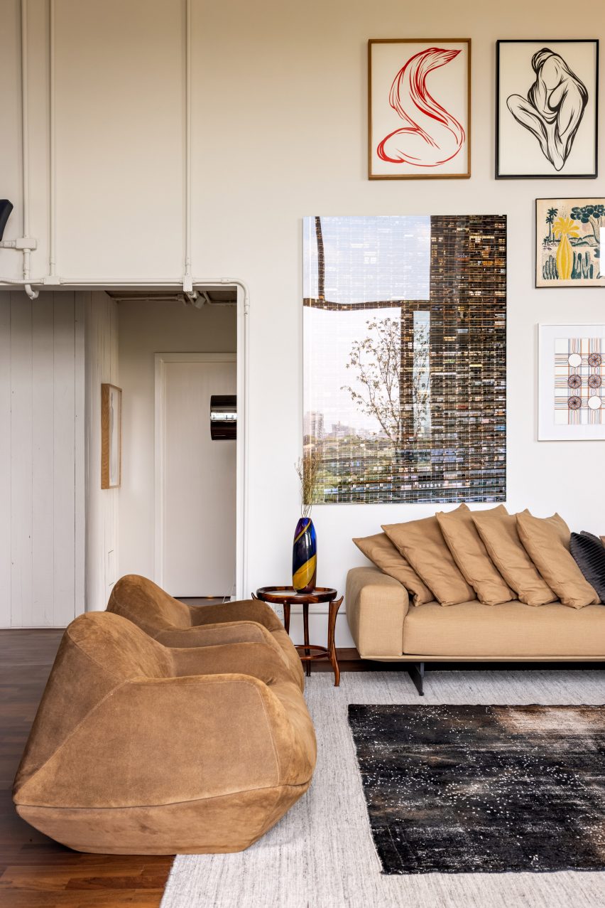 Low-slung furniture in Gale Apartment