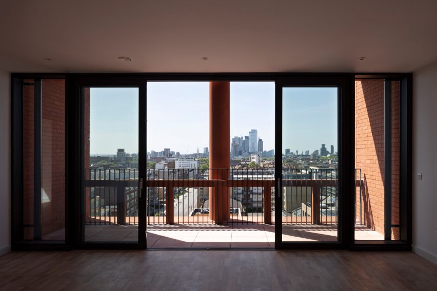 Interior of 333 Kingsland Road by Henley Halebrown