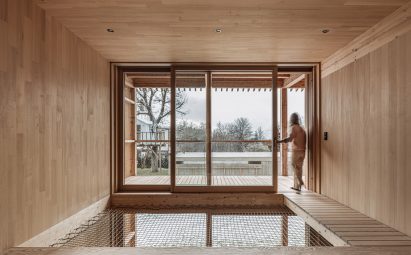 Haus L in Austria by Dunkelschwarz