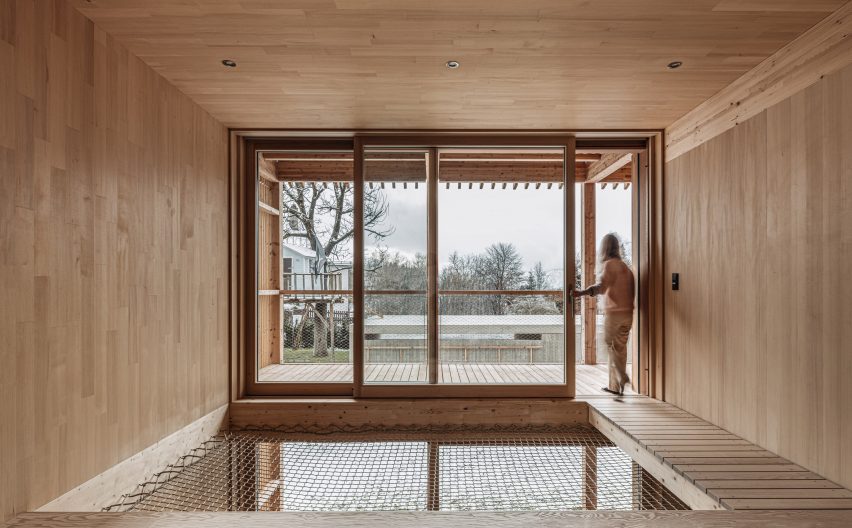 Haus L in Austria by Dunkelschwarz