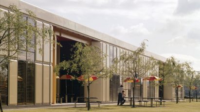 Herman Miller Factory by Farrell and Grimshaw