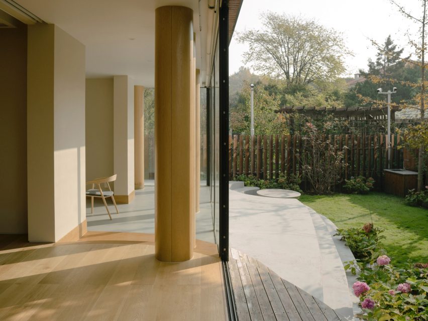 Interior of Anna Garden House by Kiki Archi in China