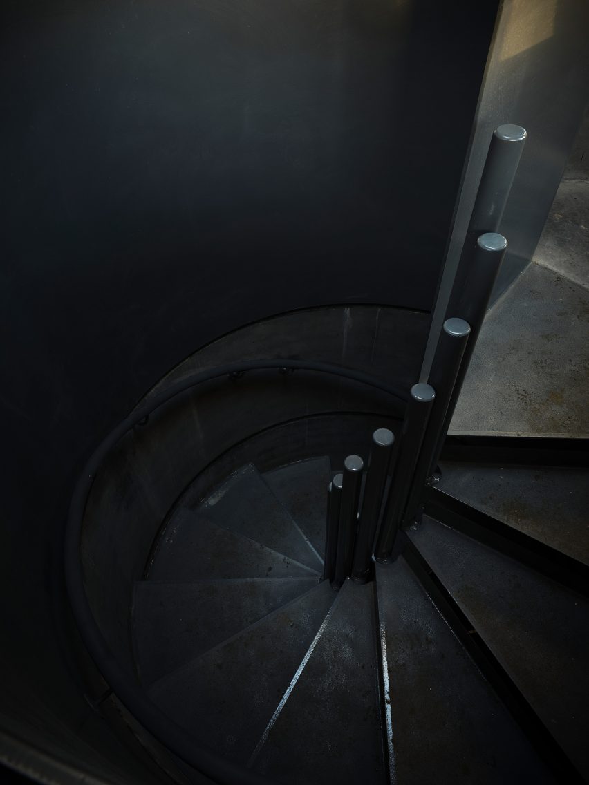 Interior of Te Pae lifeguard tower by Crosson Architects