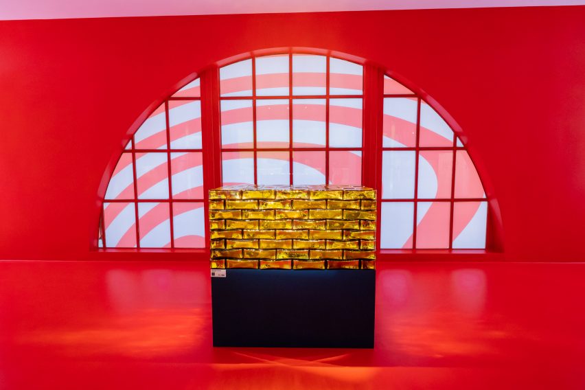Louis Vuitton 200 Trunks 200 Visionaries exhibition